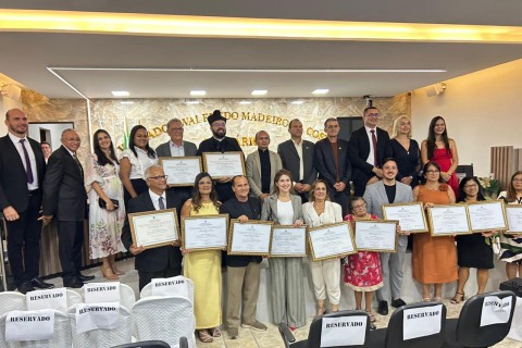 Mataraca celebra inclusão e conquistas: Procuradoria da Mulher é inaugurada e 18 personalidades recebem título de cidadão