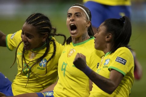 Seleção brasileira estreia hoje da copa do mundo de futebol feminino