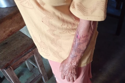 Homem é preso em flagrante após agredir a própria mãe com facão em Cuité de Mamanguape